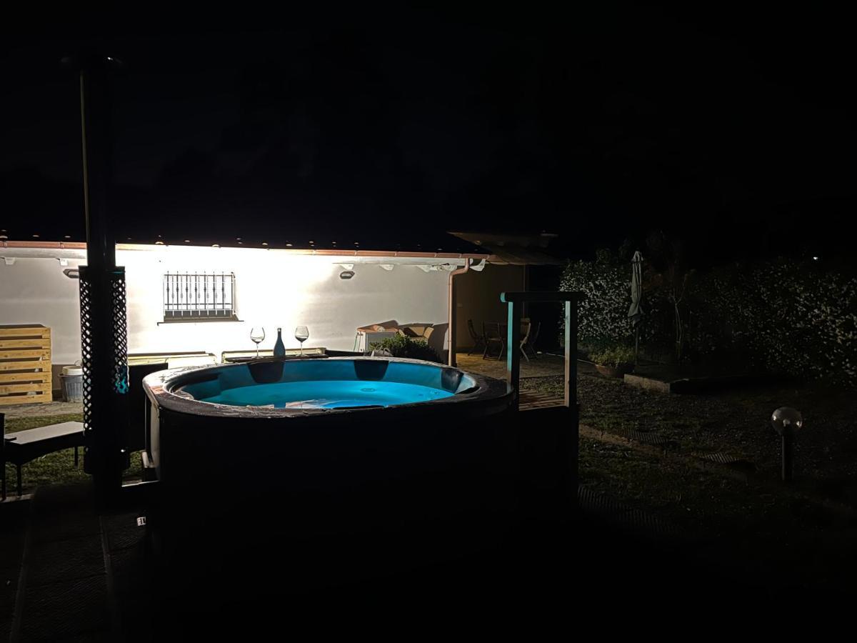 Villa La Camelia Massa e Cozzile Exterior foto
